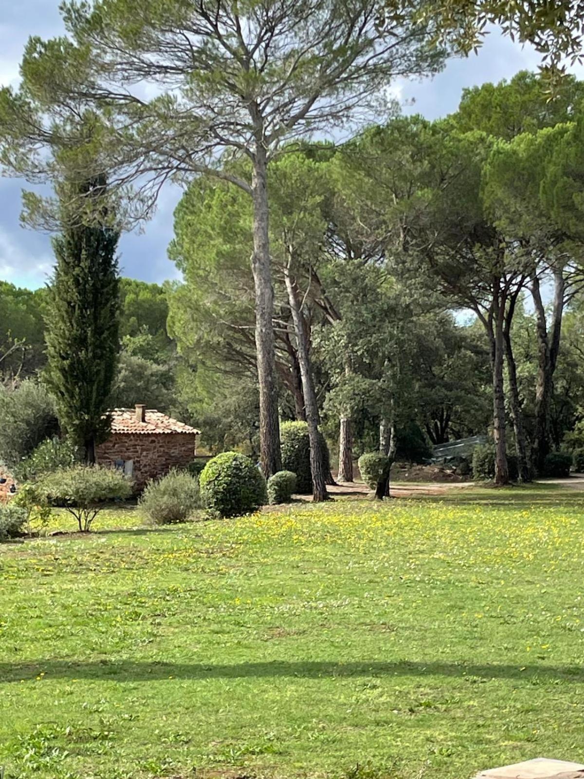 La Villa Le Cannet-des-Maures Exterior foto
